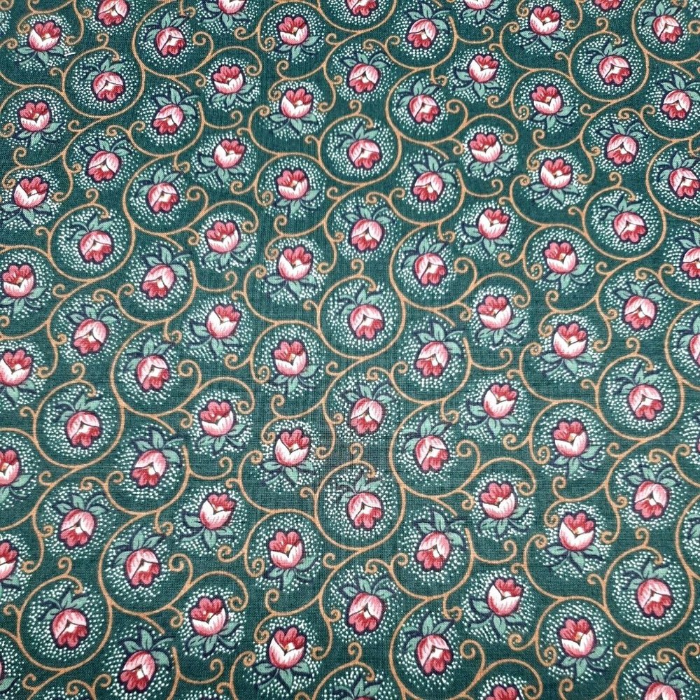Purple Tulip Hunter Green Fat Quarter Fabric 100% Cotton 18" x 21" Minimum Cut 1 - Picture 2 of 6